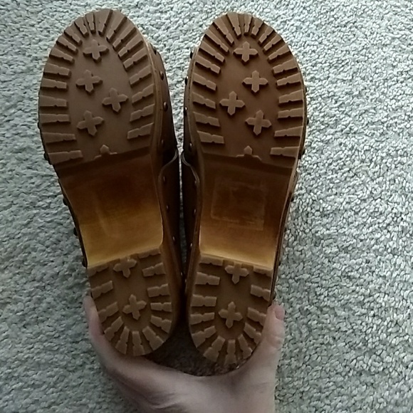 😁 SOLD 😁 - Picture 2 of 3